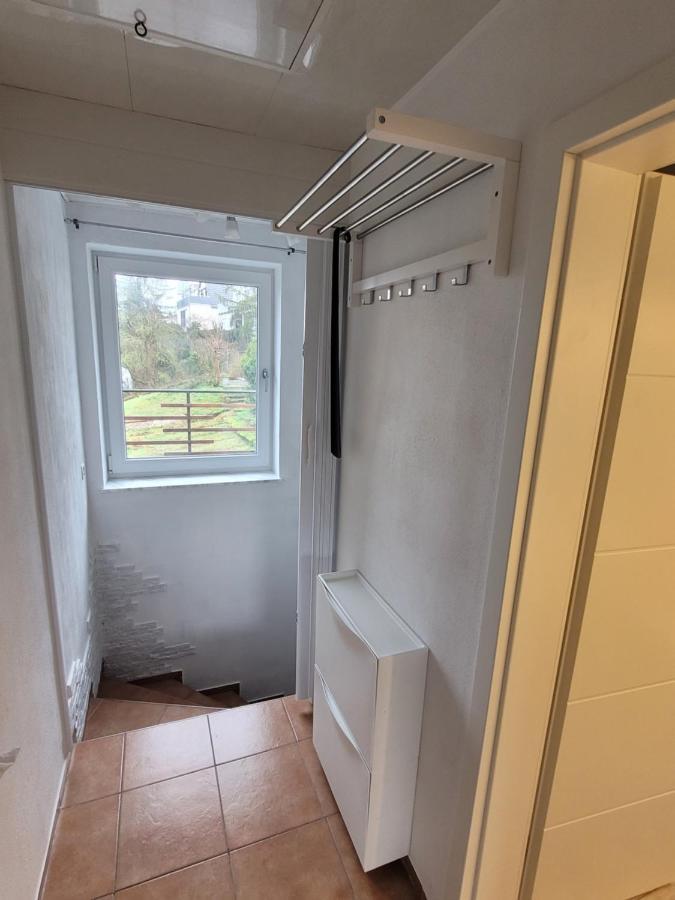 Apartment Ferienwohnung Steigwaldweg Würzburg Esterno foto