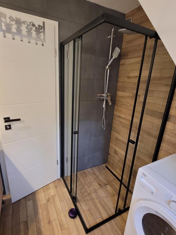 Apartment Ferienwohnung Steigwaldweg Würzburg Esterno foto